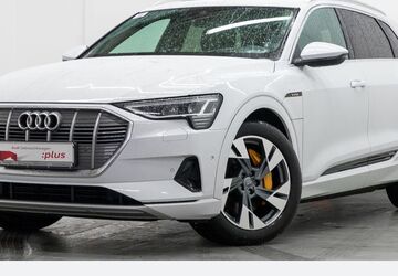 Audi e-tron 54.584 km 28.680 &euro; Oberhausen 46047