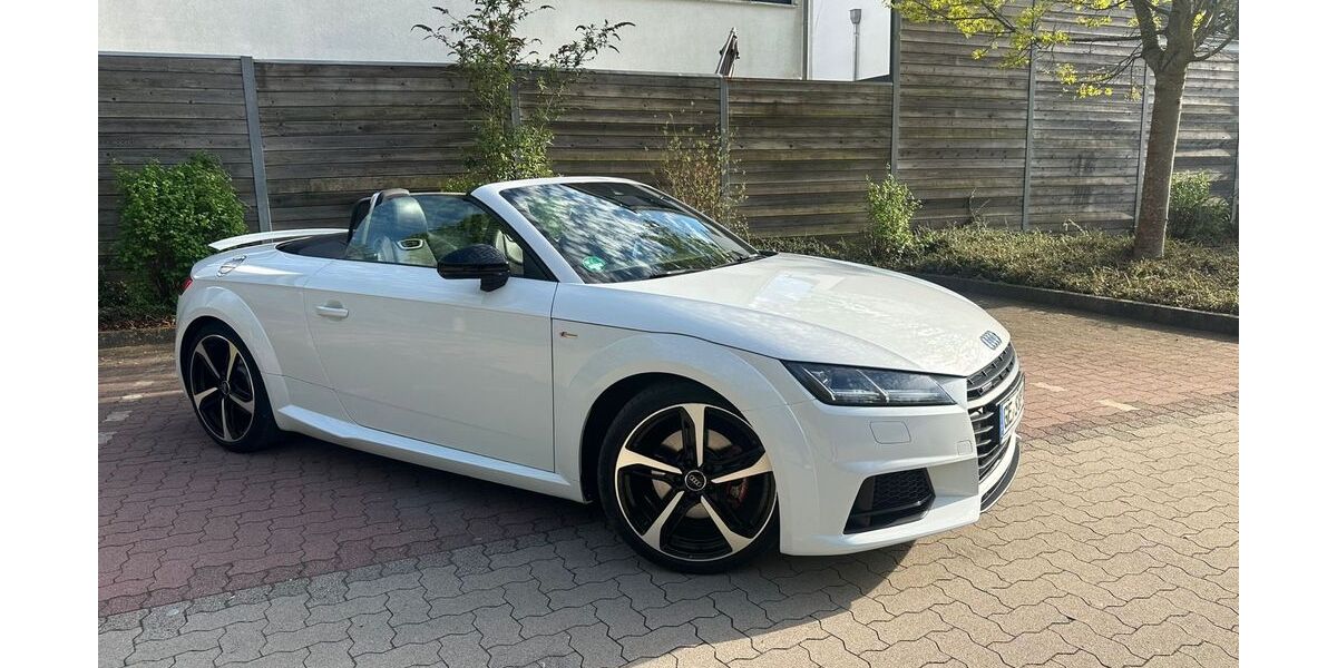 Audi TT 107.000 km 28.500 &euro; GLADBECK 45968