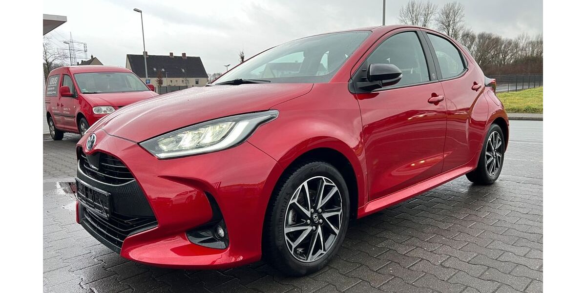 Toyota Yaris 52.000 km 16.800 &euro; Herne 44653
