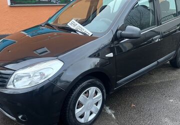 Dacia Sandero 97.000 km 2.999 &euro; Essen 45357