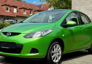 Mazda 2 114.000 km 3.900 &euro; Essen 45327