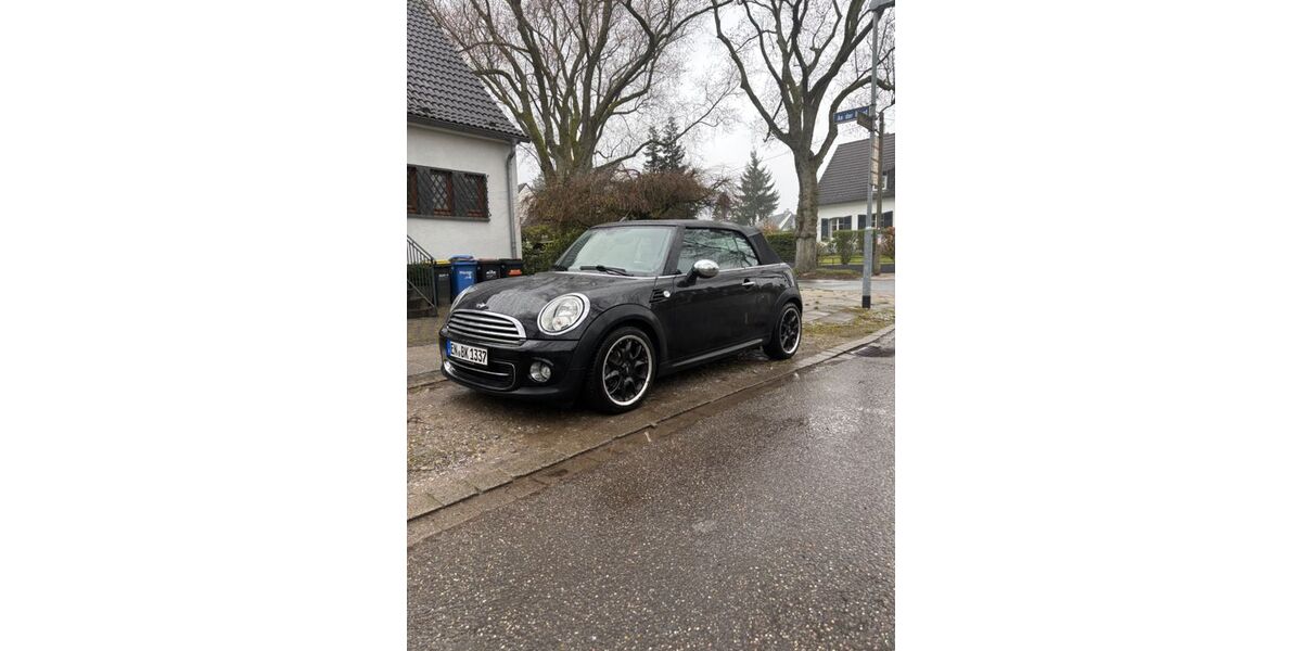 Mini Cooper Cabrio 124.000 km 5.950 &euro; Essen 45239