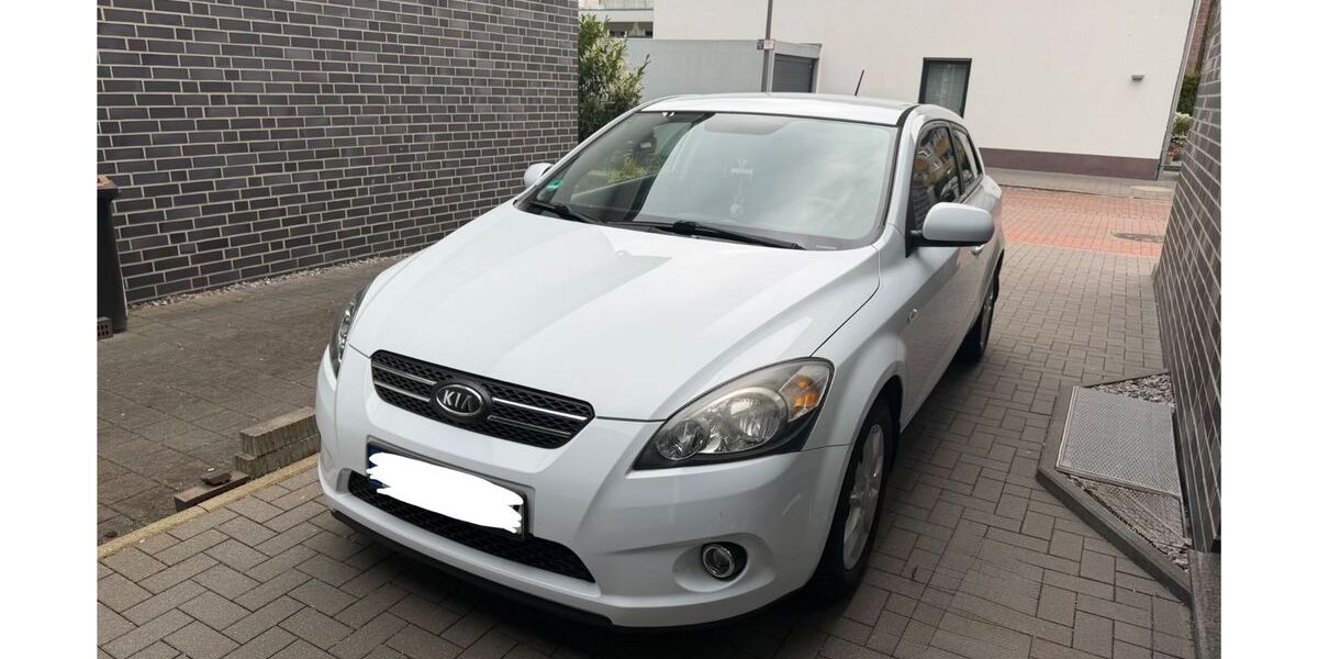 Kia pro ceed / ProCeed 185.000 km 3.000 &euro; Dortmund 44369