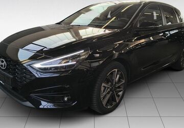 Hyundai i30 13.822 km 21.490 &euro; Recklinghausen 45657