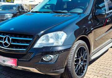 Mercedes-Benz ML 300 269.000 km 9.990 &euro; Recklinghausen 45659