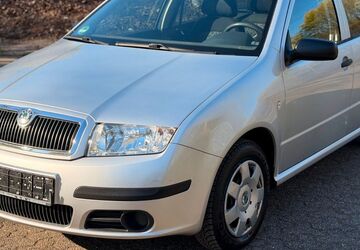 Skoda Fabia 166.000 km 2.699 &euro; Oberhausen 46149