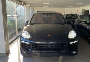 Porsche Cayenne 275.000 km 29.990 &euro; Mülheim an der Ruhr 45478