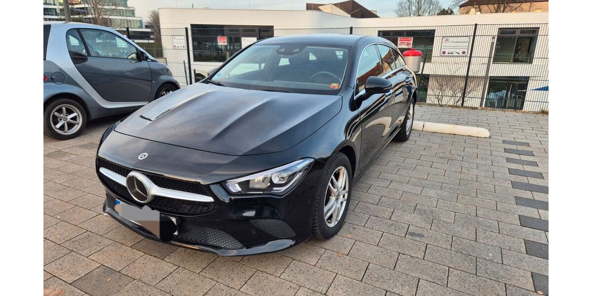 Mercedes-Benz CLA 200 Shooting Brake 130.000 km 23.499 &euro; essen 45141
