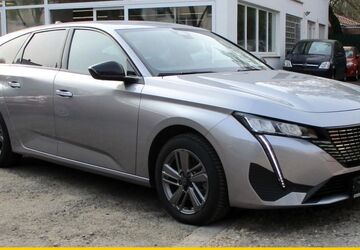 Peugeot 308 8.700 km 23.900 &euro; Dortmund 44263