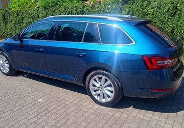 Skoda Superb 105.000 km 15.400 &euro; Dortmund 44388