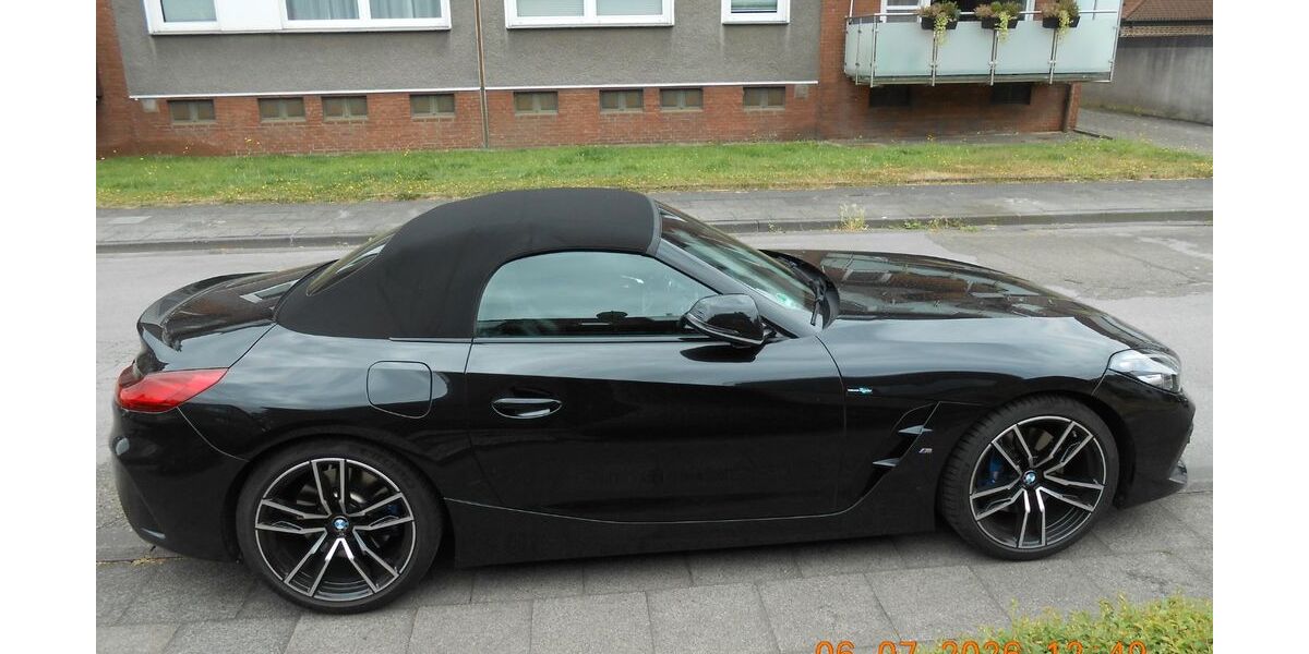 BMW Z4 81.000 km 33.000 &euro; Recklinghausen 45661
