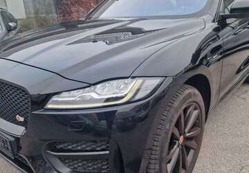 Jaguar F-Pace 112.630 km 21.900 &euro; Gelsenkirchen 45884