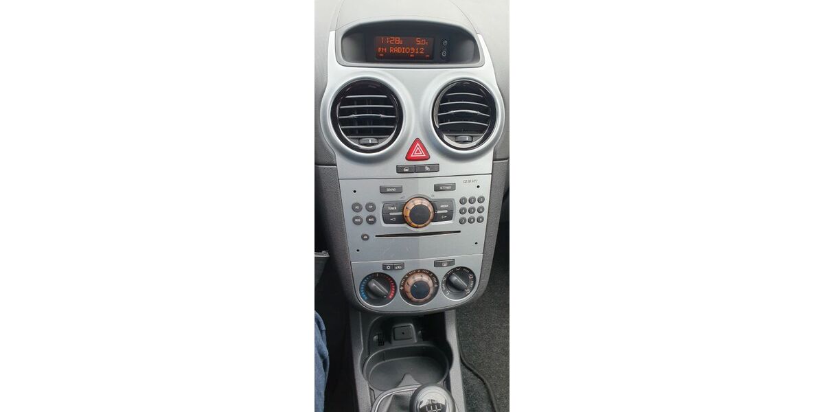 Opel Corsa 160.000 km 2.950 &euro; Dortmund 44379