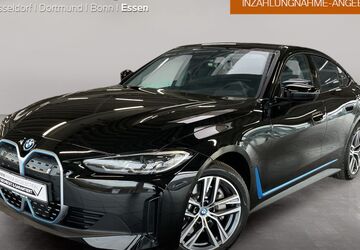 BMW i4 82.208 km 31.999 &euro; Essen 45141