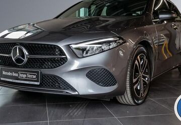 Mercedes-Benz A 180 8.319 km 27.875 &euro; Oberhausen 46149