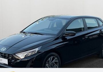 Hyundai i20 28.146 km 16.990 &euro; Recklinghausen 45657