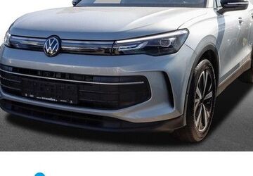 VW Tiguan 5.900 km 49.000 &euro; Recklinghausen 45657