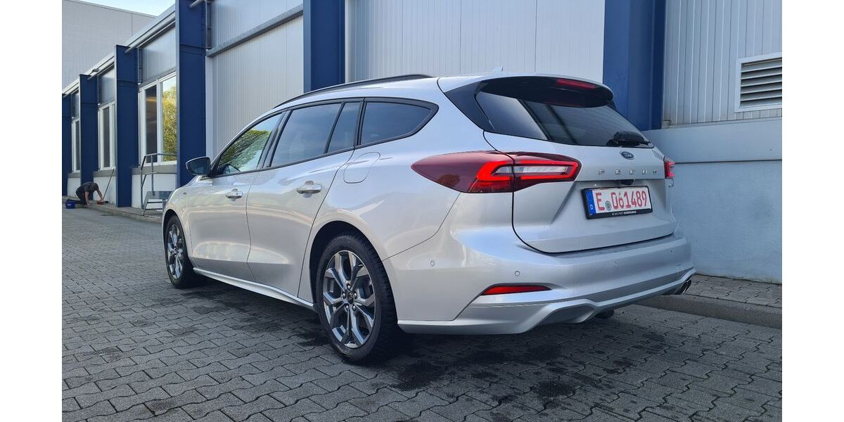 Ford Focus 6.800 km 19.500 &euro; Essen 45276