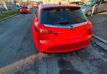 Opel Insignia 201.150 km 5.600 &euro; Oberhausen 46047