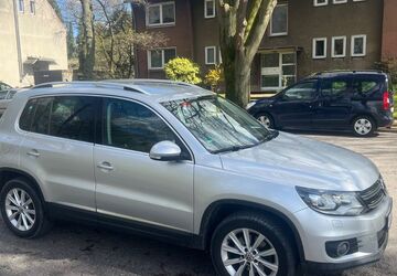 VW Tiguan 205.500 km 6.999 &euro; Herne 44652