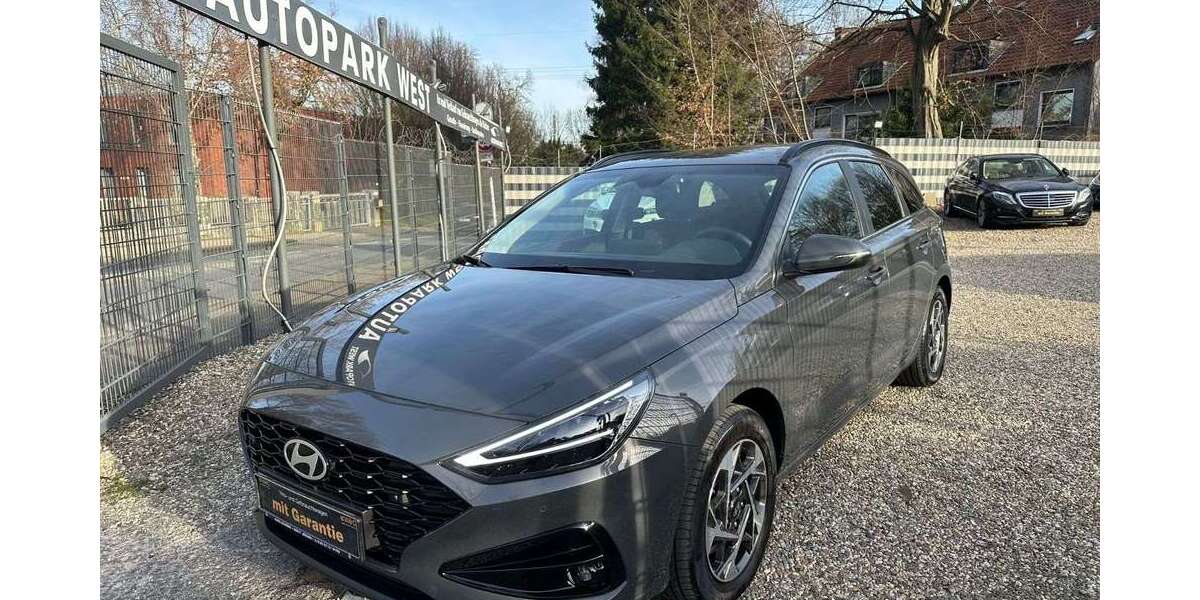 Hyundai i30 11.116 km 20.900 &euro; Essen 45355