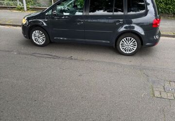 VW Touran 169.000 km 9.200 &euro; Mülheim an der 45476