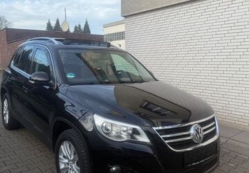 VW Tiguan 226.000 km 7.000 &euro; Essen 45143
