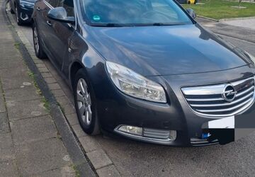 Opel Insignia 113.000 km 5.100 &euro; Recklinghausen 45661