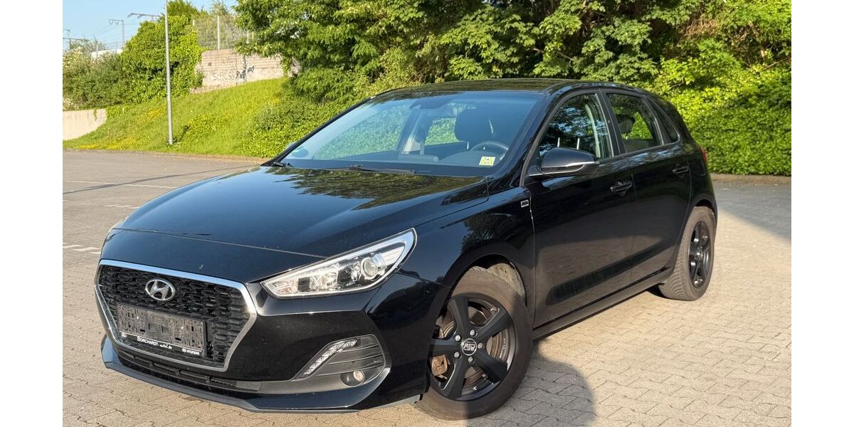 Hyundai i30 213.675 km 6.990 &euro; Essen 45139