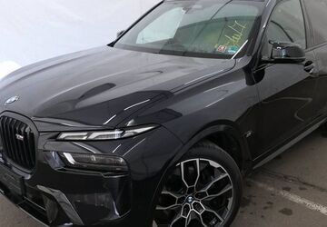 BMW X7 M60 25.090 km 97.840 &euro; Gelsenkirchen 45897