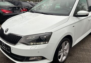 Skoda Fabia 124.898 km 7.490 &euro; Essen 45356