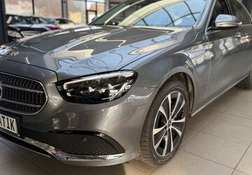 Mercedes-Benz E 300 45.891 km 33.890 &euro; Bottrop 46236