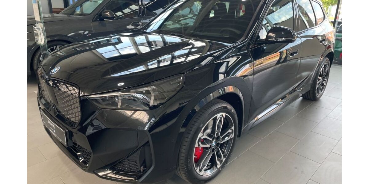 BMW iX1 1.001 km 52.690 &euro; Haltern am See 45721