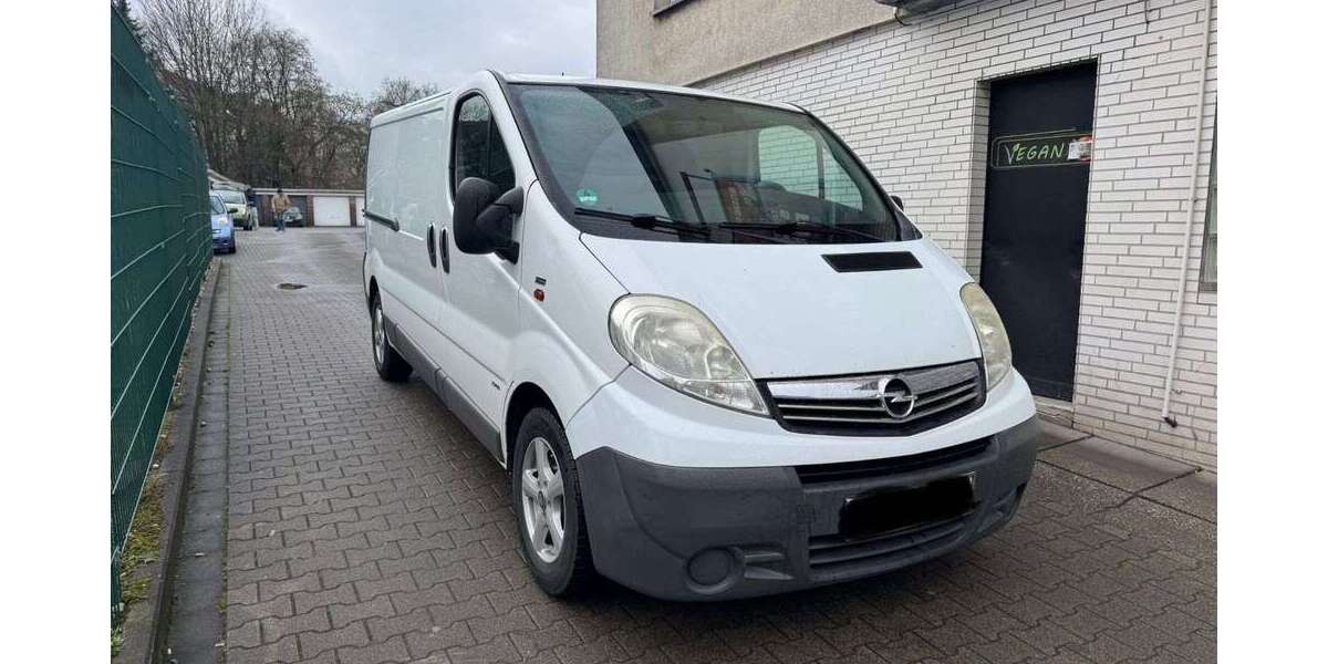 Opel Vivaro 248.000 km 4.500 &euro; Essen 45143