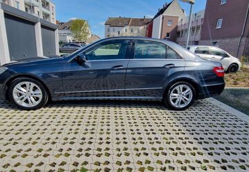 Mercedes-Benz 220 154.850 km 12.250 &euro; Recklinghausen 45661