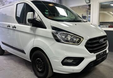 Ford Transit Custom 183.000 km 11.300 &euro; Essen 45356