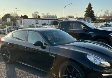 Porsche Panamera 163.364 km 27.499 &euro; Gelsenkirchen 45891
