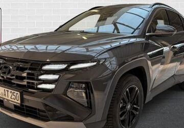 Hyundai TUCSON 4.620 km 37.924 &euro; Heiden 46359