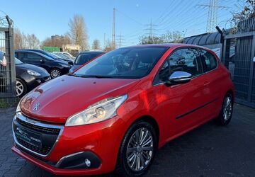 Peugeot 208 107.000 km 8.999 &euro; Bottrop 46238