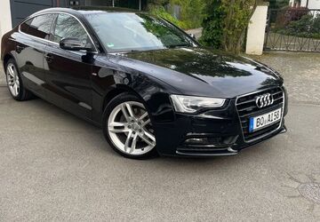 Audi A5 184.000 km 15.900 &euro; Bochum 44793