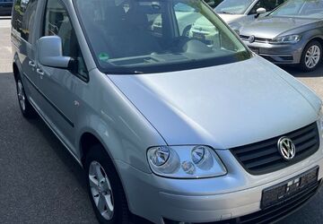 VW Caddy 63.000 km 7.499 &euro; Recklinghausen 45663