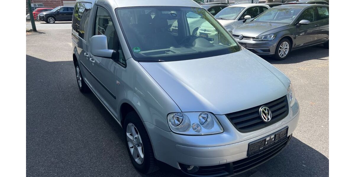 VW Caddy 63.000 km 7.499 &euro; Recklinghausen 45663
