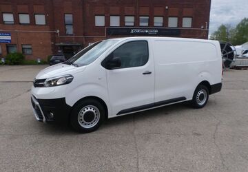 Toyota Andere 202.055 km 12.950 &euro; Essen 45309