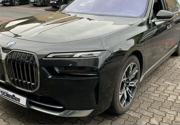 BMW 750 69.995 km 77.390 &euro; Lünen 44534