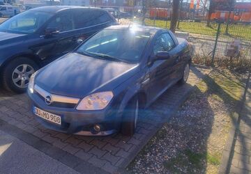 Opel Tigra 137.500 km 2.290 &euro; Dortmund 44379