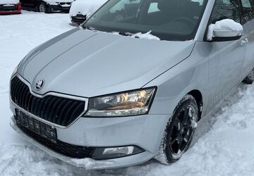 Skoda Fabia 49.865 km 11.880 &euro; Dortmund 44369