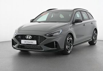 Hyundai i30 1.999 km 29.880 &euro; Essen 45143