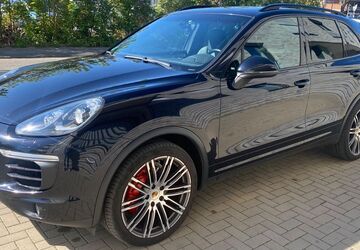 Porsche Cayenne 199.000 km 21.800 &euro; Recklinghausen 45665