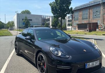 Porsche Panamera 105.000 km 39.000 &euro; Dortmund 44309