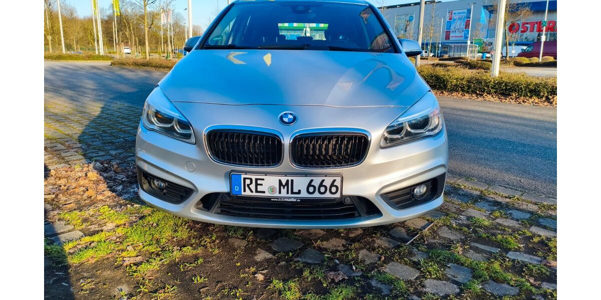BMW 220 Active Tourer 185.000 km 9.200 &euro; Recklinghausen 45663